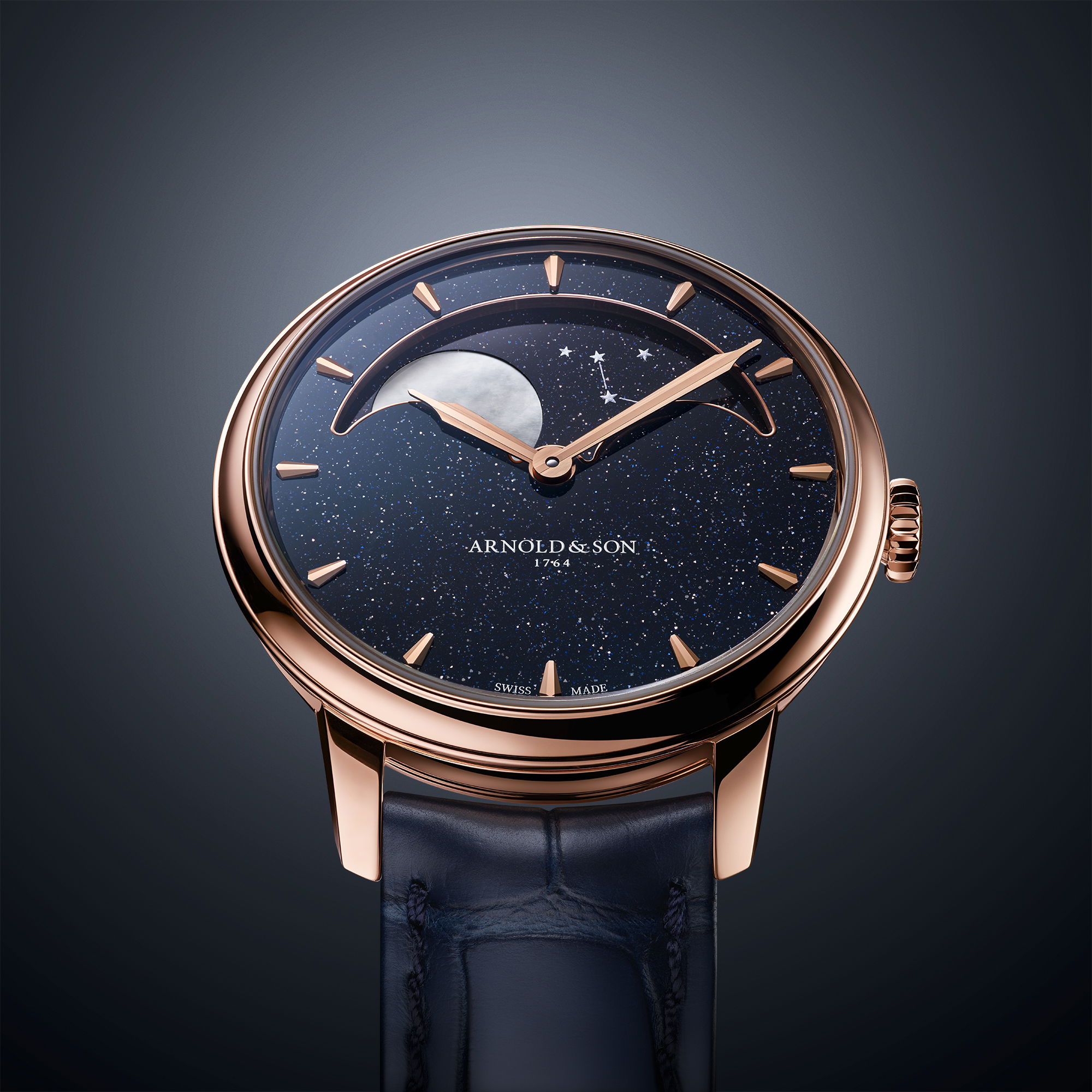 Photo of Perpetual Moon 38 Red Gold