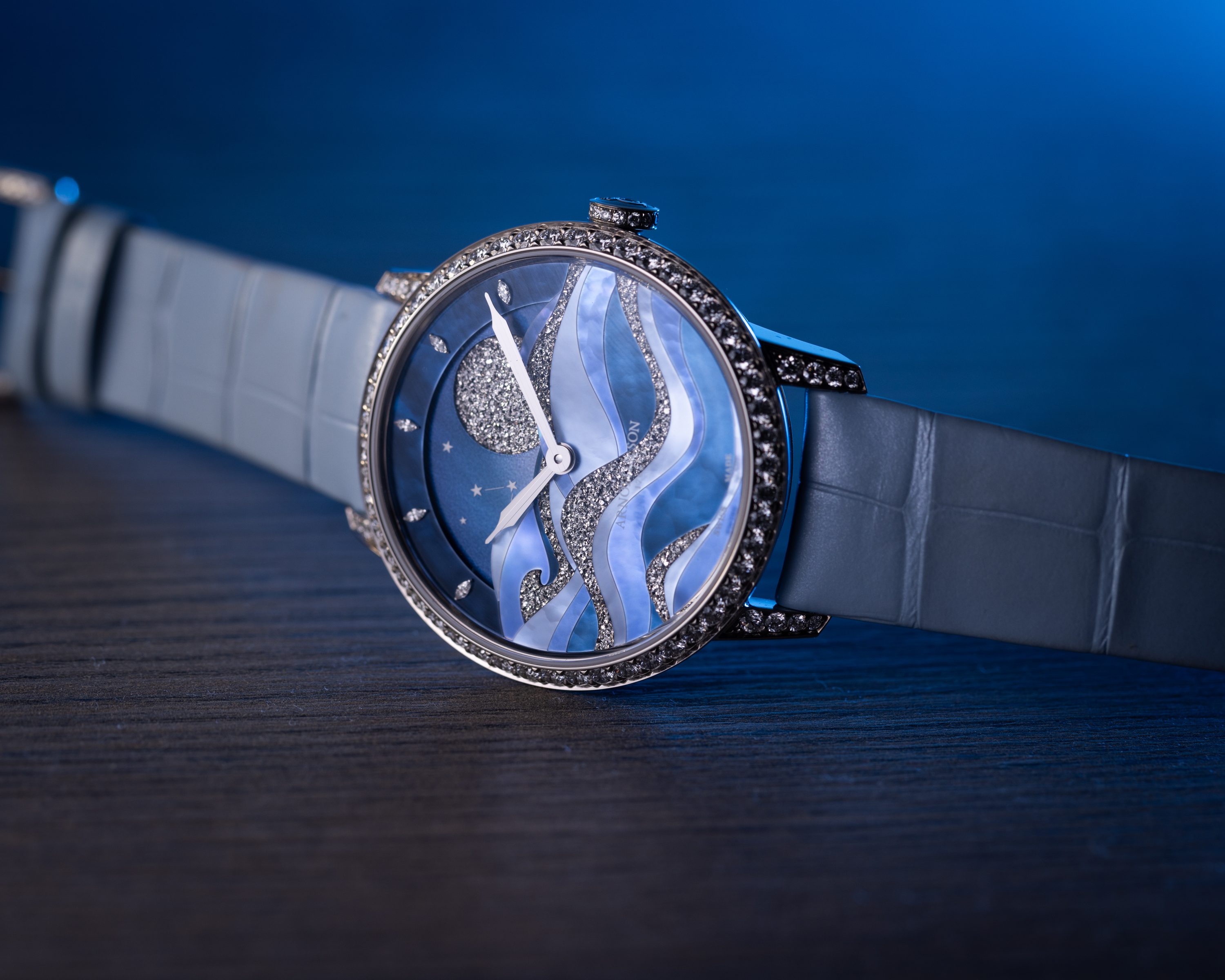 Photo of Perpetual Moon 38 Night Tide